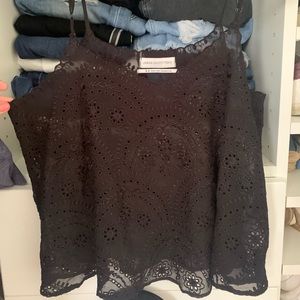 Urban outfitters eyelet tank never worn w/out tags